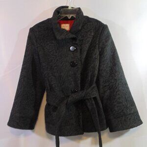 Becky And Max Black Short coat with belt. Large buttons Size Small